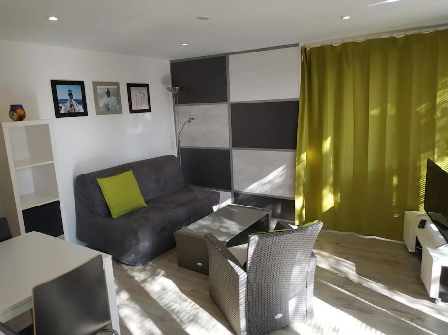 Апартаменты Studio Jacuzzi Prive A 8 Min A Pied De La Plage Ла-Сьота Экстерьер фото